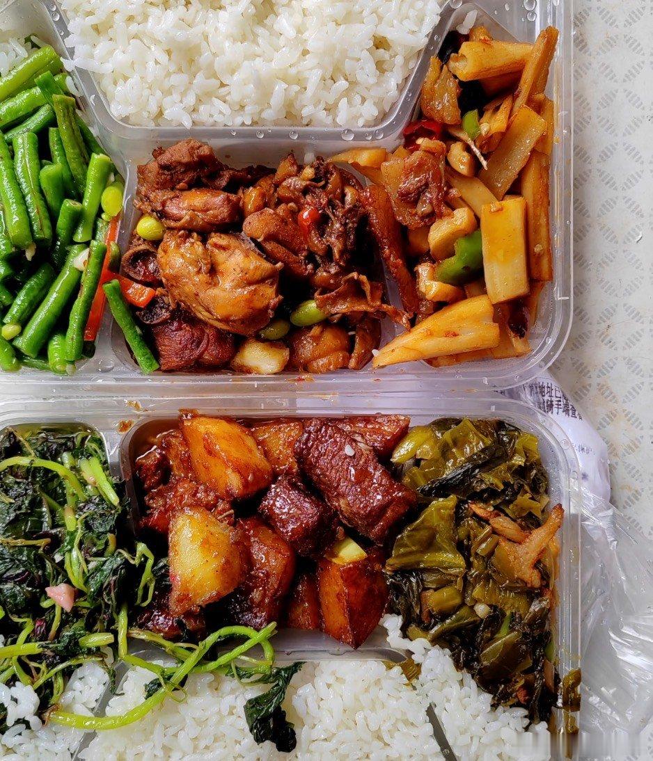 自己在家做饭反而比点外卖还贵多人聚餐做饭性价比很高，但打工人独居，想要靠做饭省钱