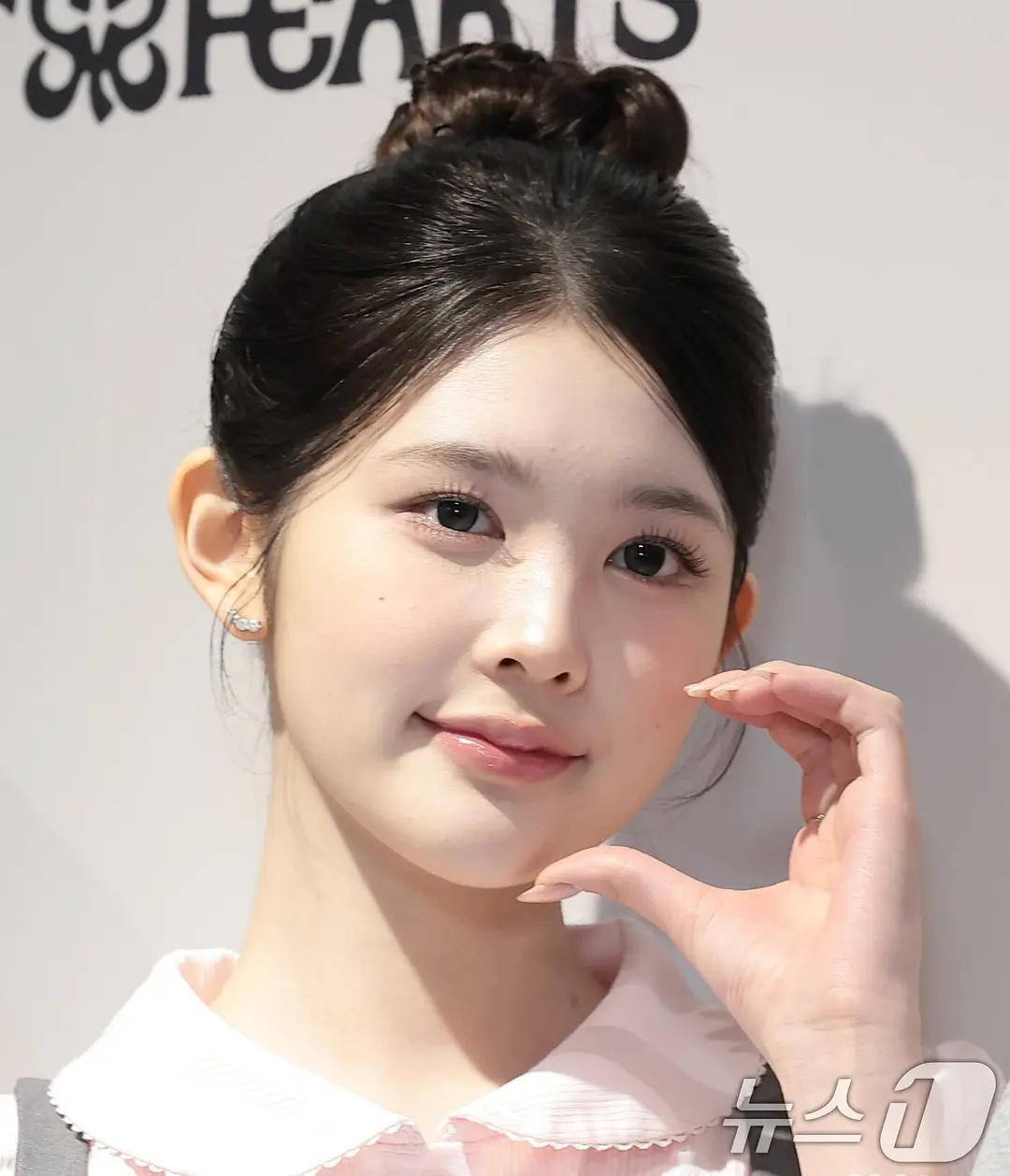 Hearts2Hearts今天的站台新闻图，谁扛住镜头📸 