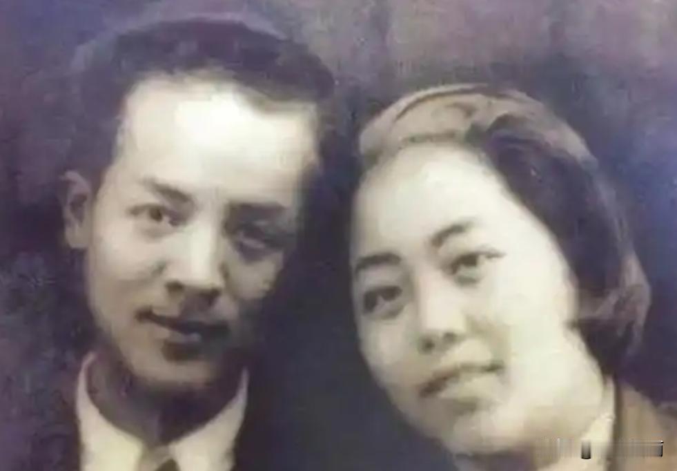 1943年，一名地下党因叛徒出卖被捕，牢狱之中妻子想出一条脱身妙计却遭拒：我不能