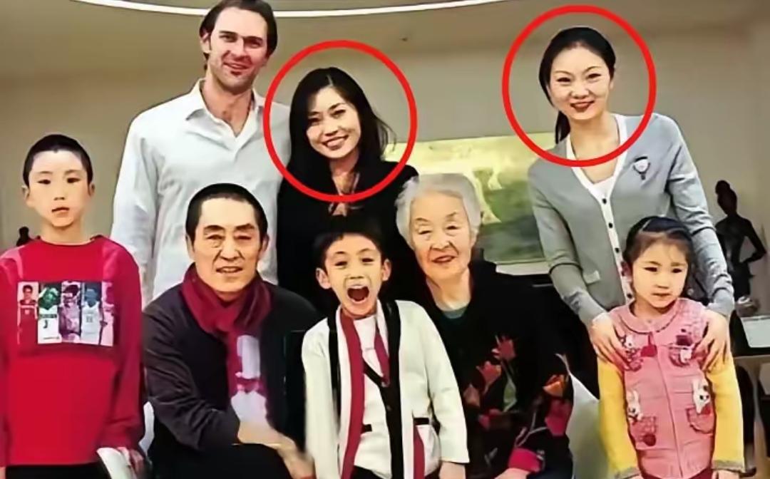导演张艺谋
不细查都不知道
原来，现任老婆陈婷和自己大女儿竟然都是80后的。陈婷