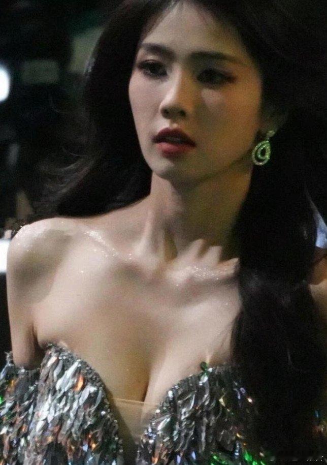 白鹿深不见底啊? ​​​