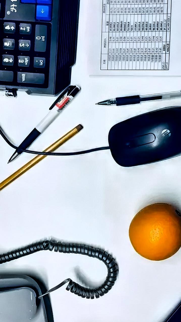 我同样不认同“吃亏是福”这一观点。在现实生活中，很多时候吃亏就是实实在在的损失。