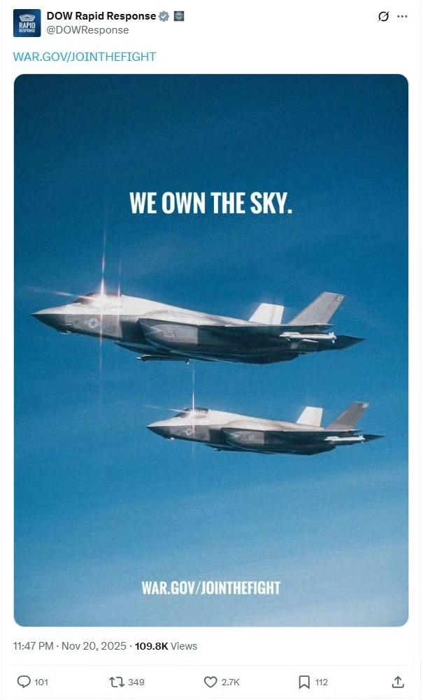 美国国防部发了张F-35的照片，然后配文“我们主宰天空”。

何止天空，还主宰海