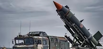 日本如果偷袭，百分之百是饱和攻击，一次发射300枚导弹，连续发射3000枚导弹也