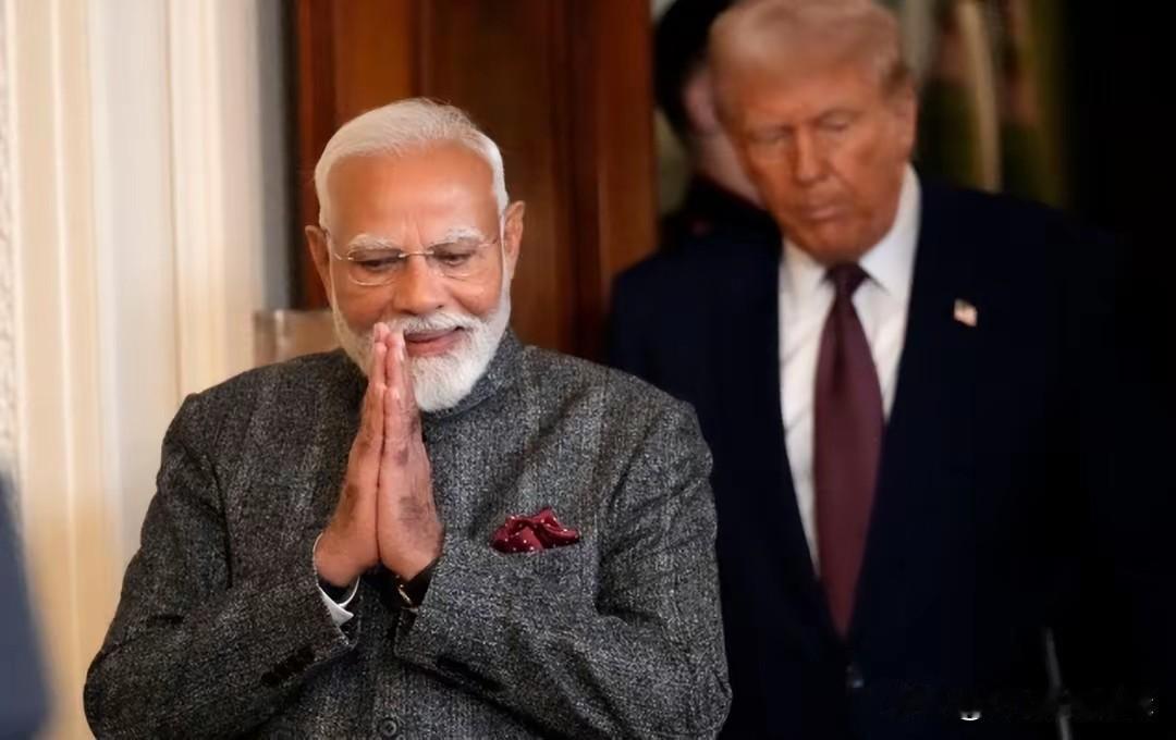 特朗普翻脸普京，印度火速“背刺”，中国态度硬气全场
 
特朗普刚官宣取消与普京的