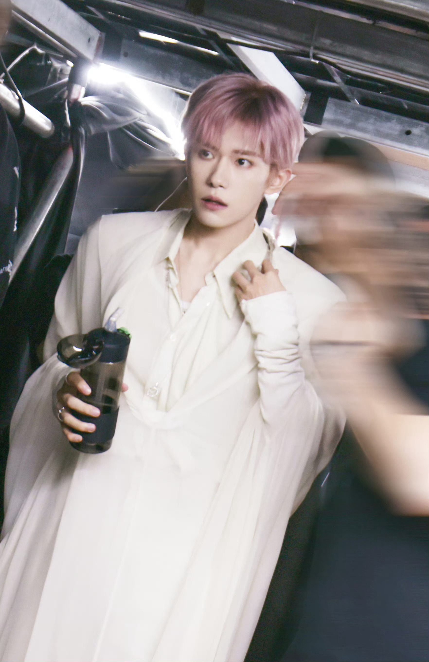 易烊千玺易烊千玺电影惊蛰无声四字 易烊千玺 yyqx 四字弟弟 小宝宝🤲🏻 