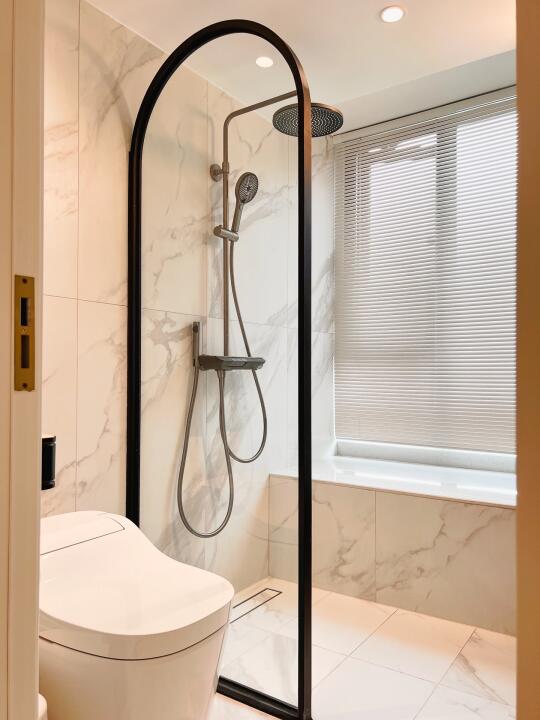 2.5 m²法式极简卫生间｜🚿只想回家冲澡