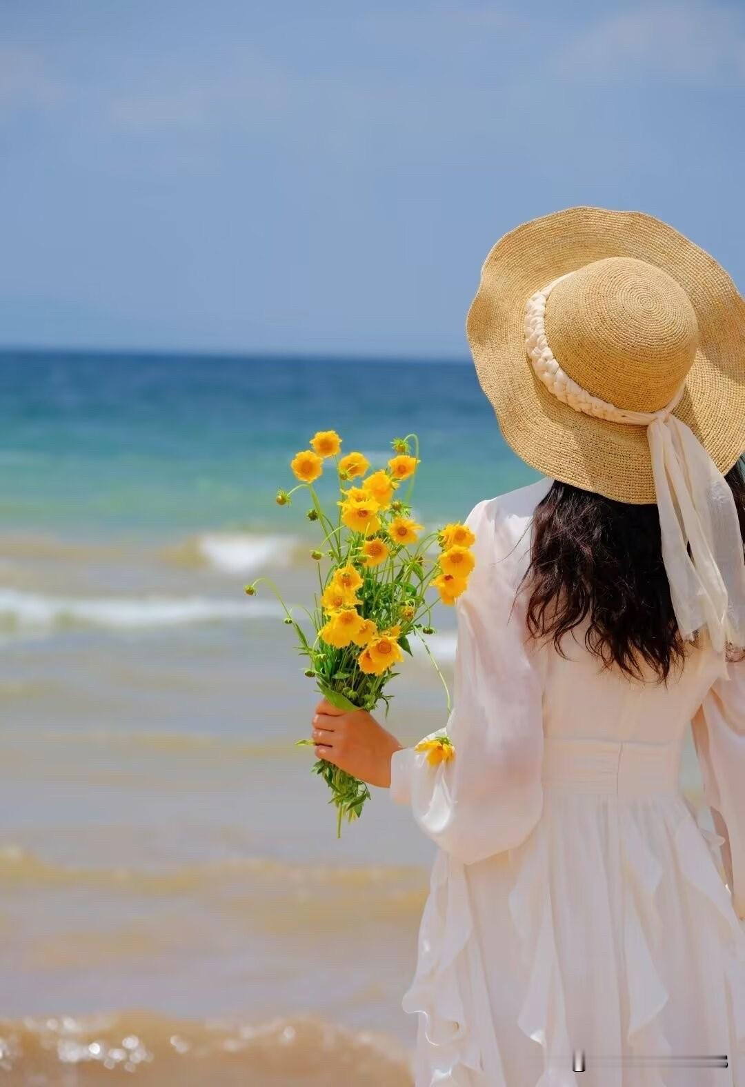 那些需要费心维持的寒暄，那些没话找话的热闹，其实远不如一个人独处时的自在。舒服的