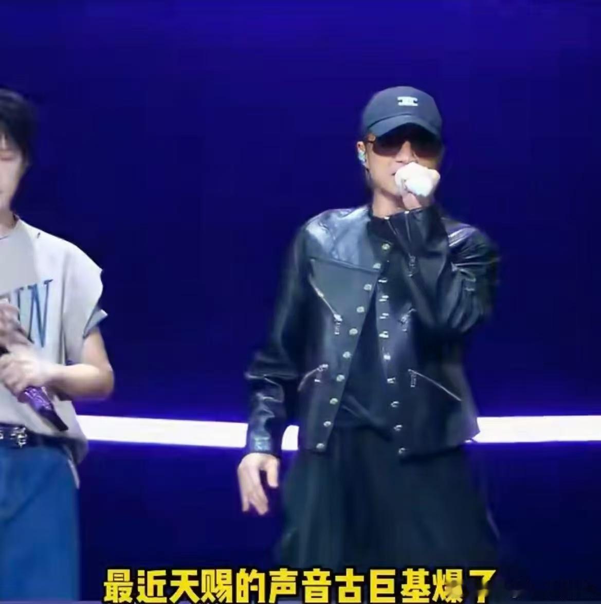 古巨基爆了关我何书桓什么事 谁懂这种割裂感啊，一边是影视剧里的何书桓，一边是舞台