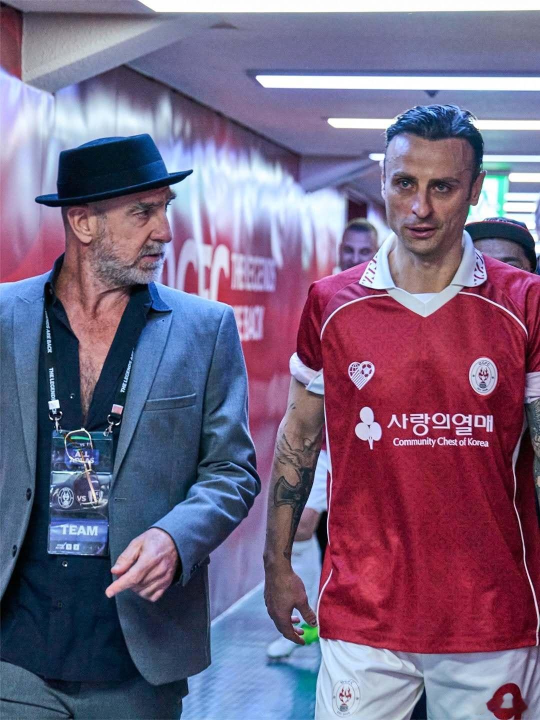 美加墨世界杯脚步越来越近，世界各地的足球元老赛陆续开踢，青春回忆杀一波接一波🔥