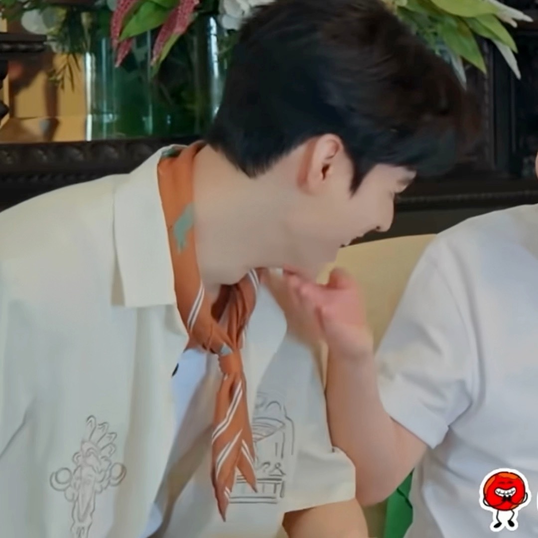 我也好想呼噜呼噜小俊俊