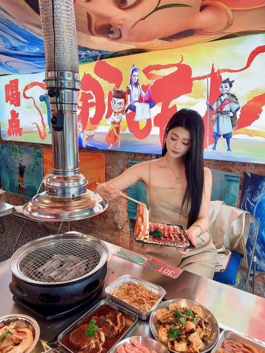 大连也有哪吒主题烤肉店啦～露营风能带宠物