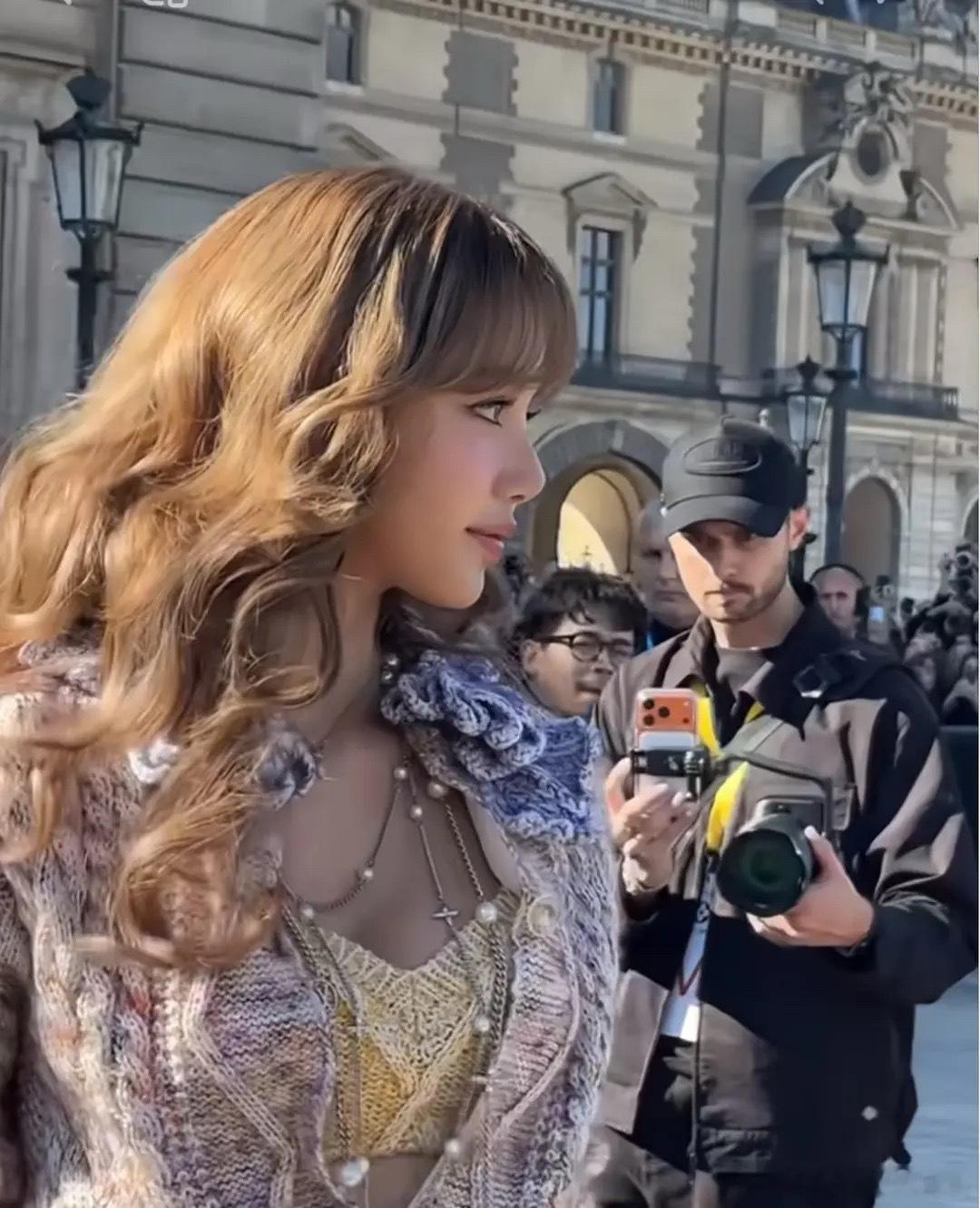 Lisa 的鼻子，这是做了什么科技