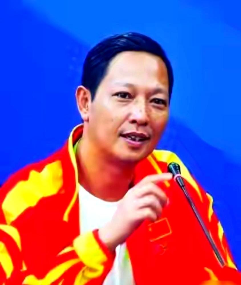 斯诺克现在纯粹是战术和心理的博弈了。

老将墨菲在2026年世锦赛上，靠着一套“
