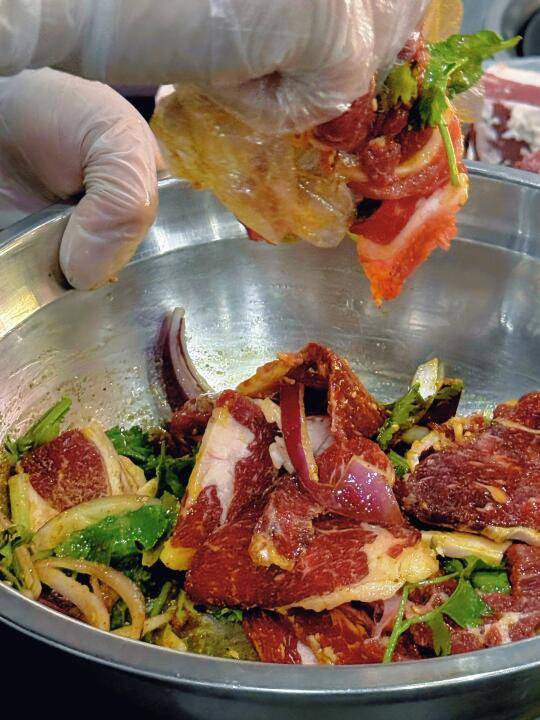 震惊🤯齐齐哈尔烤肉和饮料 直接搬沈阳来了？