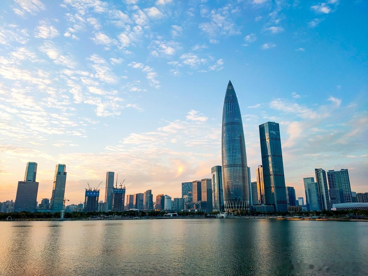 有人看好我的公司，怎样确认他是公司股东的资格？一是工商登记了股东、被载入股东名册