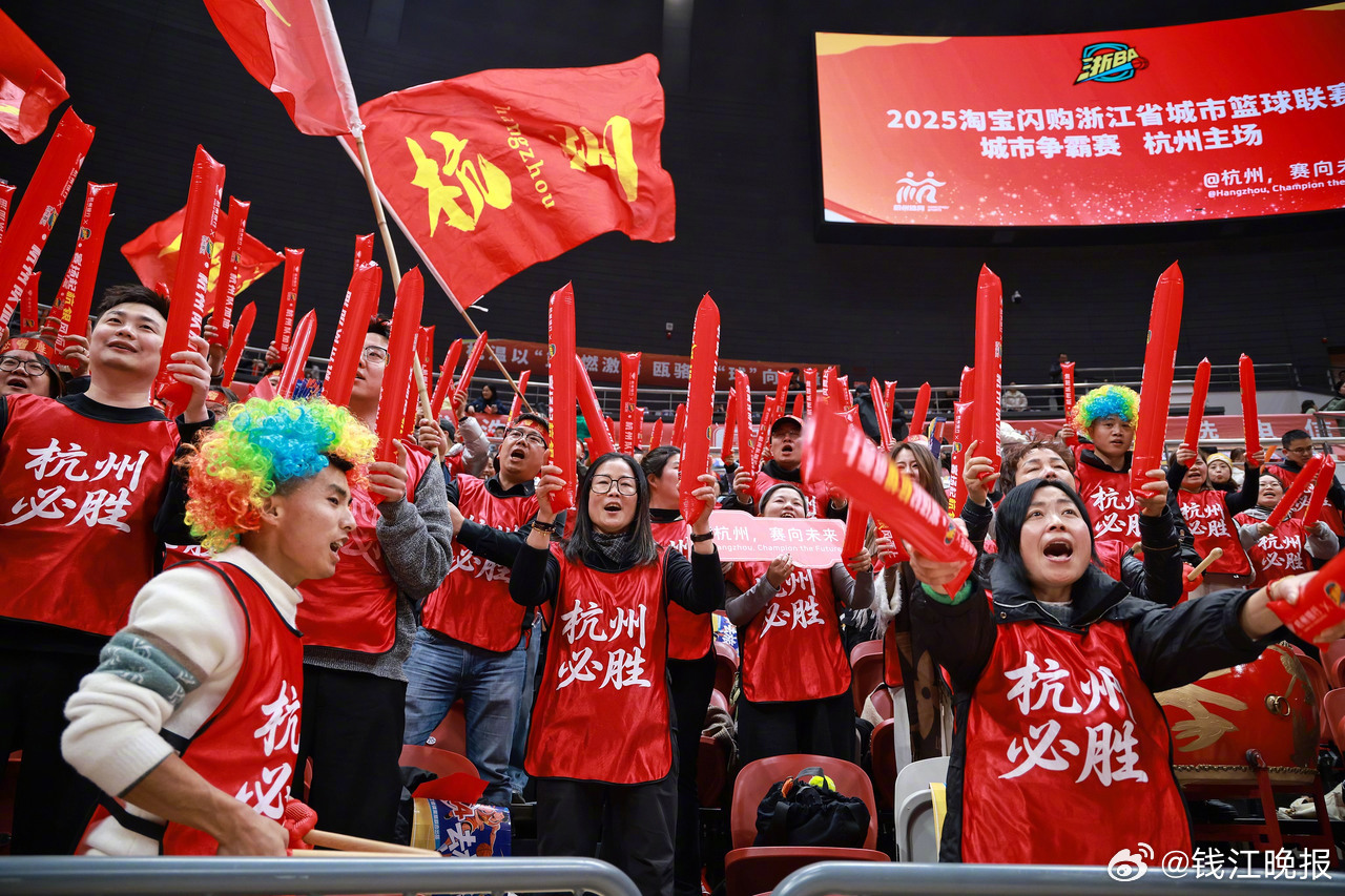 【浙报年终评论④为自己凿开一道光】这一年，每个年龄段都有着各自“不足为外人道”的