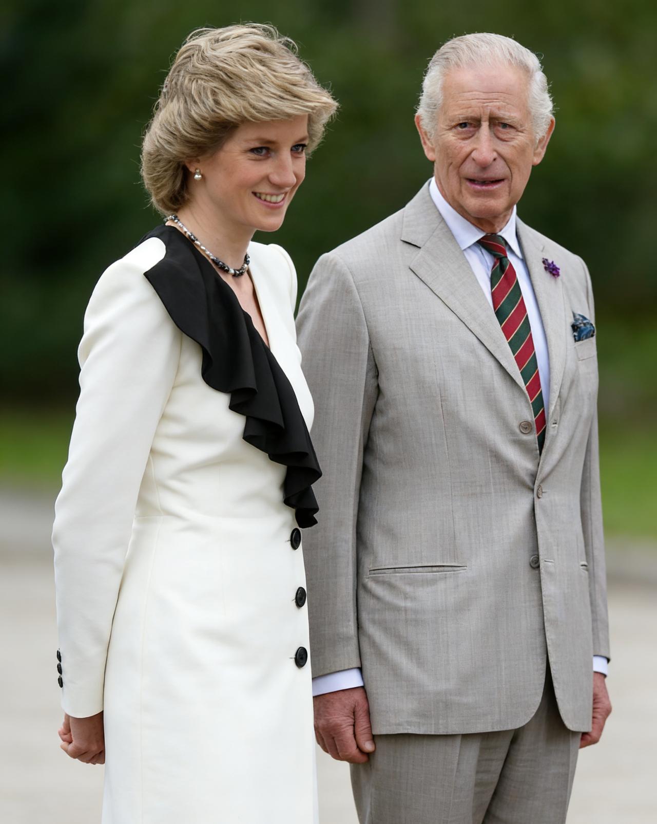 看看查尔斯和两位妻子的合照，哪一个更顺眼呢？
查尔斯的第一任妻子黛安娜王妃，是威