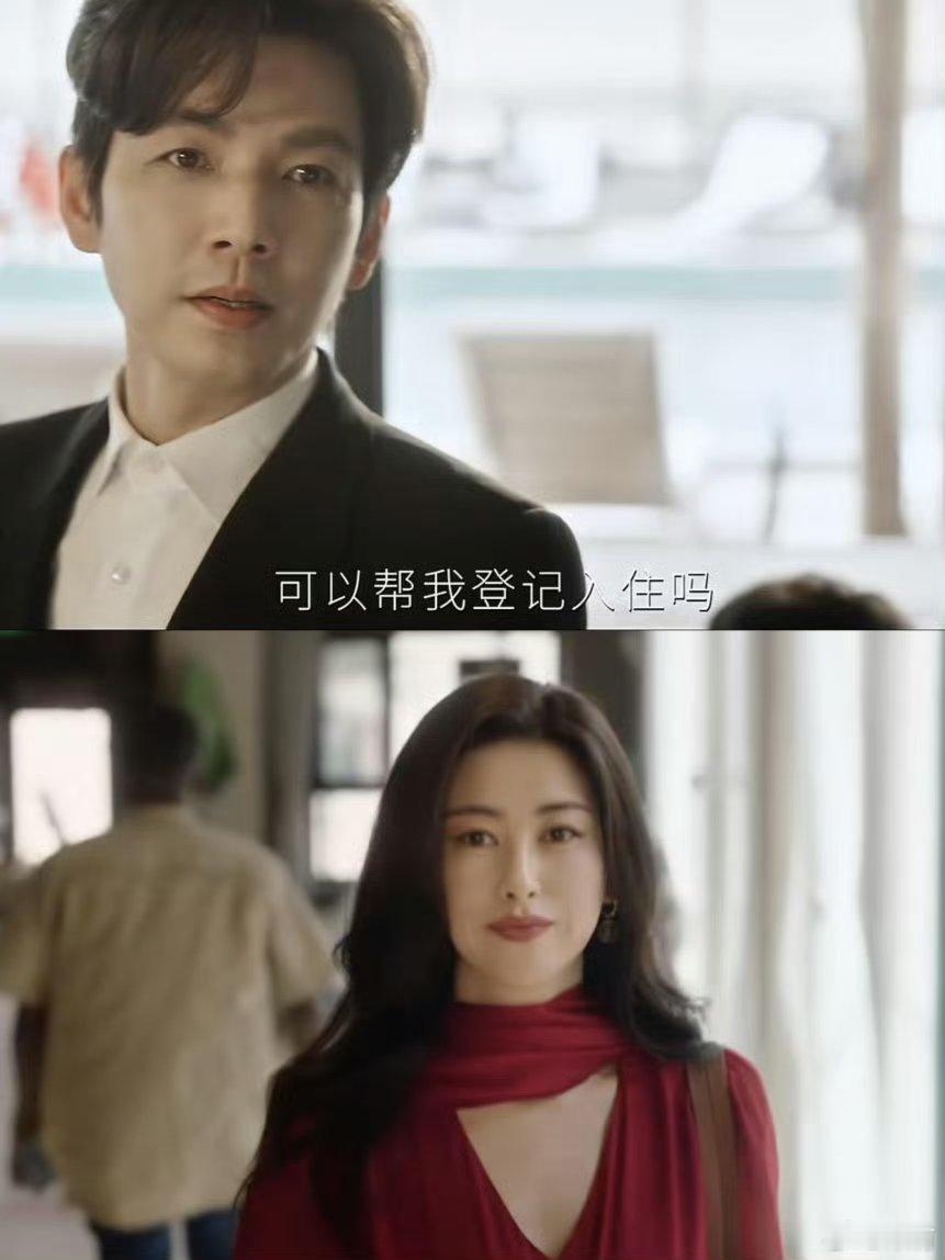 朱珠把外卖袋拎成秀场了 朱珠无愧气质美女，举手投足皆是风情，优雅刻在骨子里。剧里