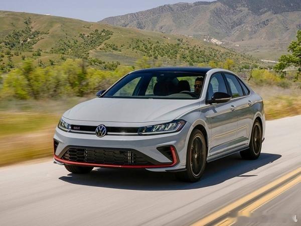 #大v聊车##enzo碎钞机# 【这才是捷达王！JETTA GLI版正式发布】众