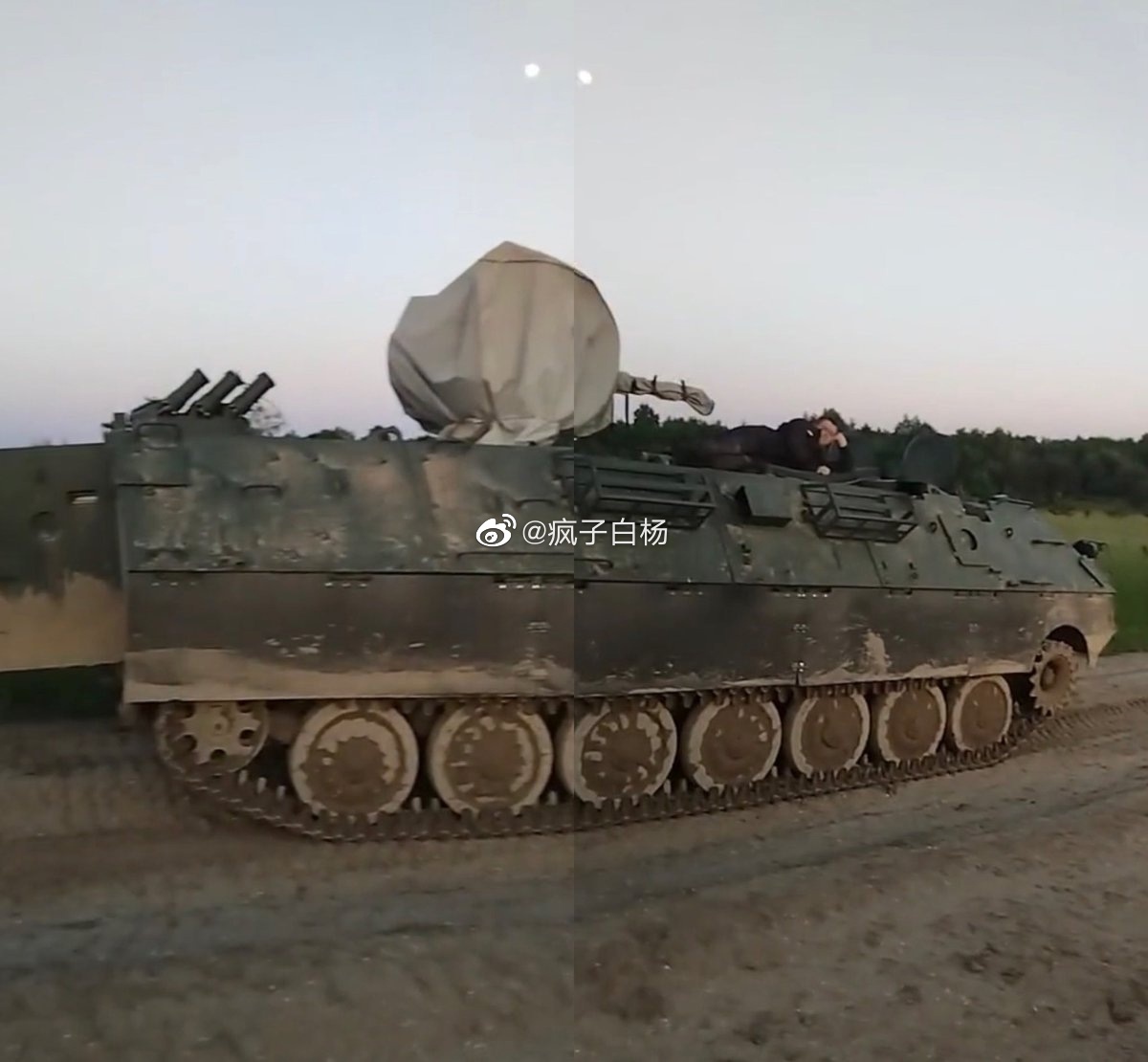 乌克兰对МЛ-ТБу 进行改装该车辆在侧面和后部安装了额外的装甲和士兵行李架子，