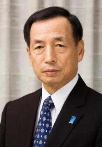 日本右翼政客田母神俊雄发文表示：美国的入侵行为已经违反了国际法，但我们不能像中俄