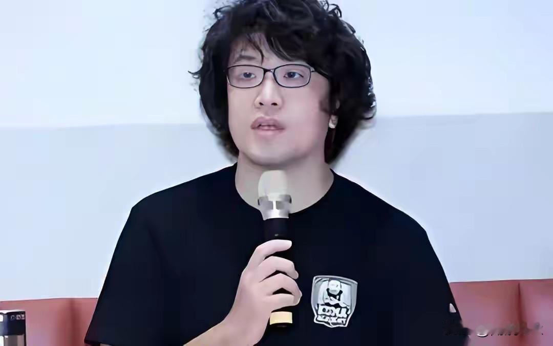 重庆警方对台独极端分子沈伯洋采取立案调查，这是大快人心，人心大快的的事。

伟人