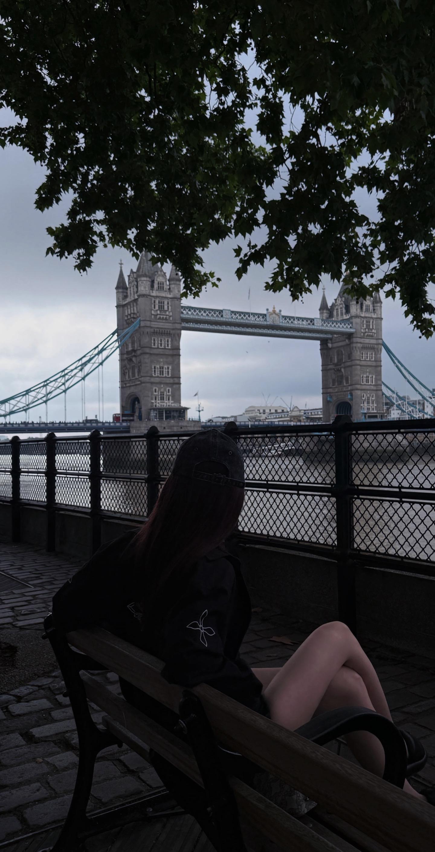 明知临行 还与你产生了感情 抱歉