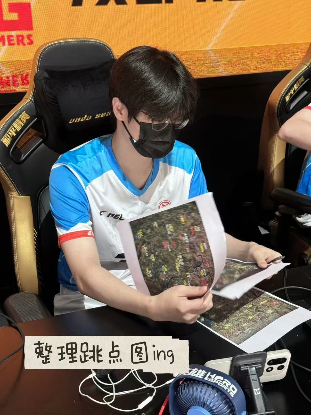 33Svan联赛淘汰1800稳定火力贯穿全场，持续发挥铸就高光！恭喜 33Sva