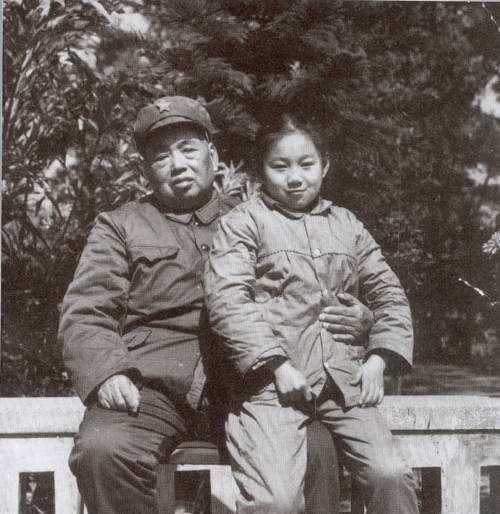 1979年许世友亲自写信给儿子许光，并寄去五十元让他回老家为自己买一口棺材
19