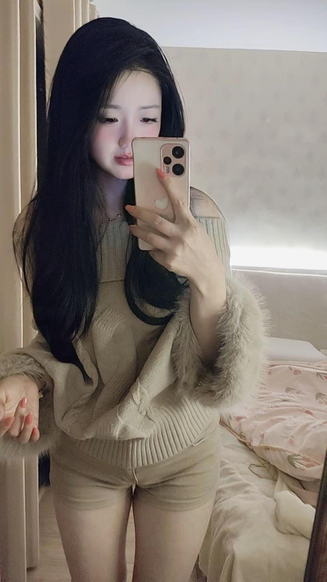 姐的性格实在恶劣，但胜在脸实在太乖