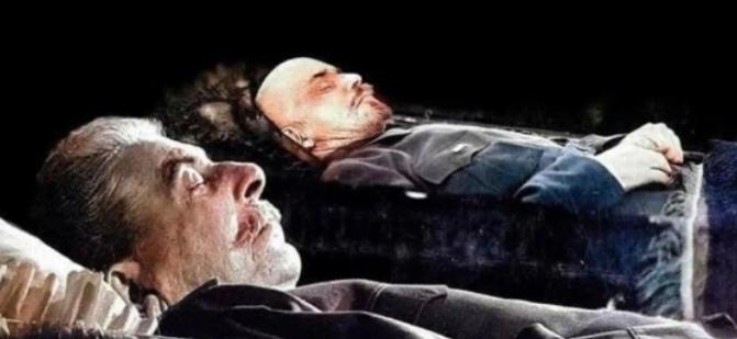 全球只有5位领导人被永久保留遗体，为啥有的能保存百年完好如初，有的却被中途移出火