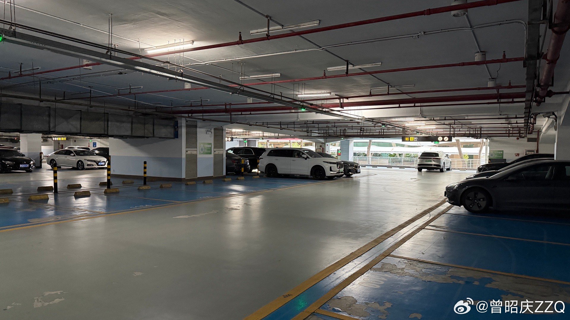 一组没什么美感，但可能会很有意义的照片，记录我的一次从白云T1出发的飞行。这是一