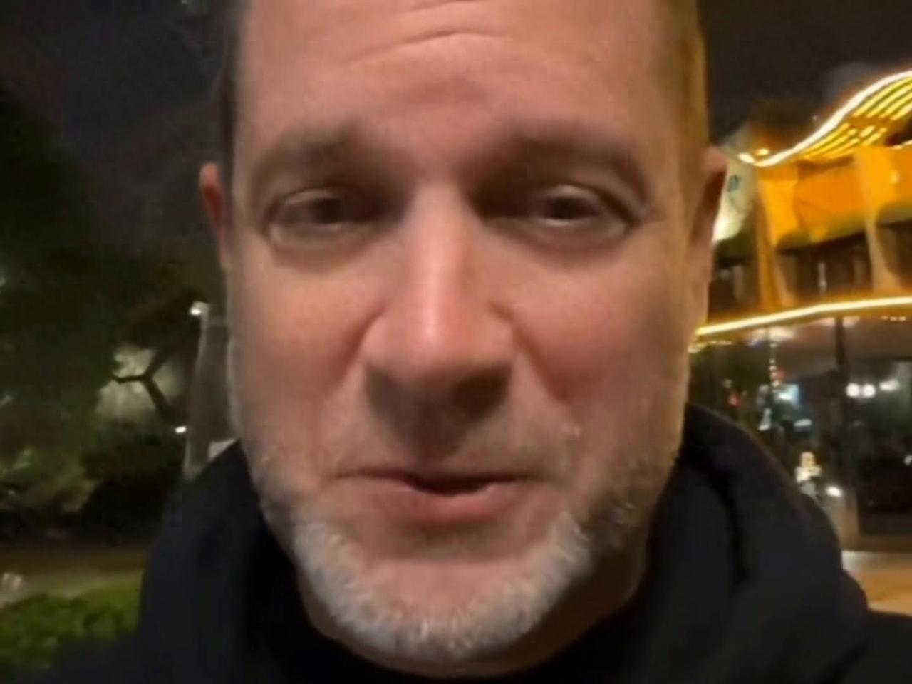 你敢信吗？有美国人卖掉美国所有家当，拖家带口扎根中国，不是一时兴起，

而是美国