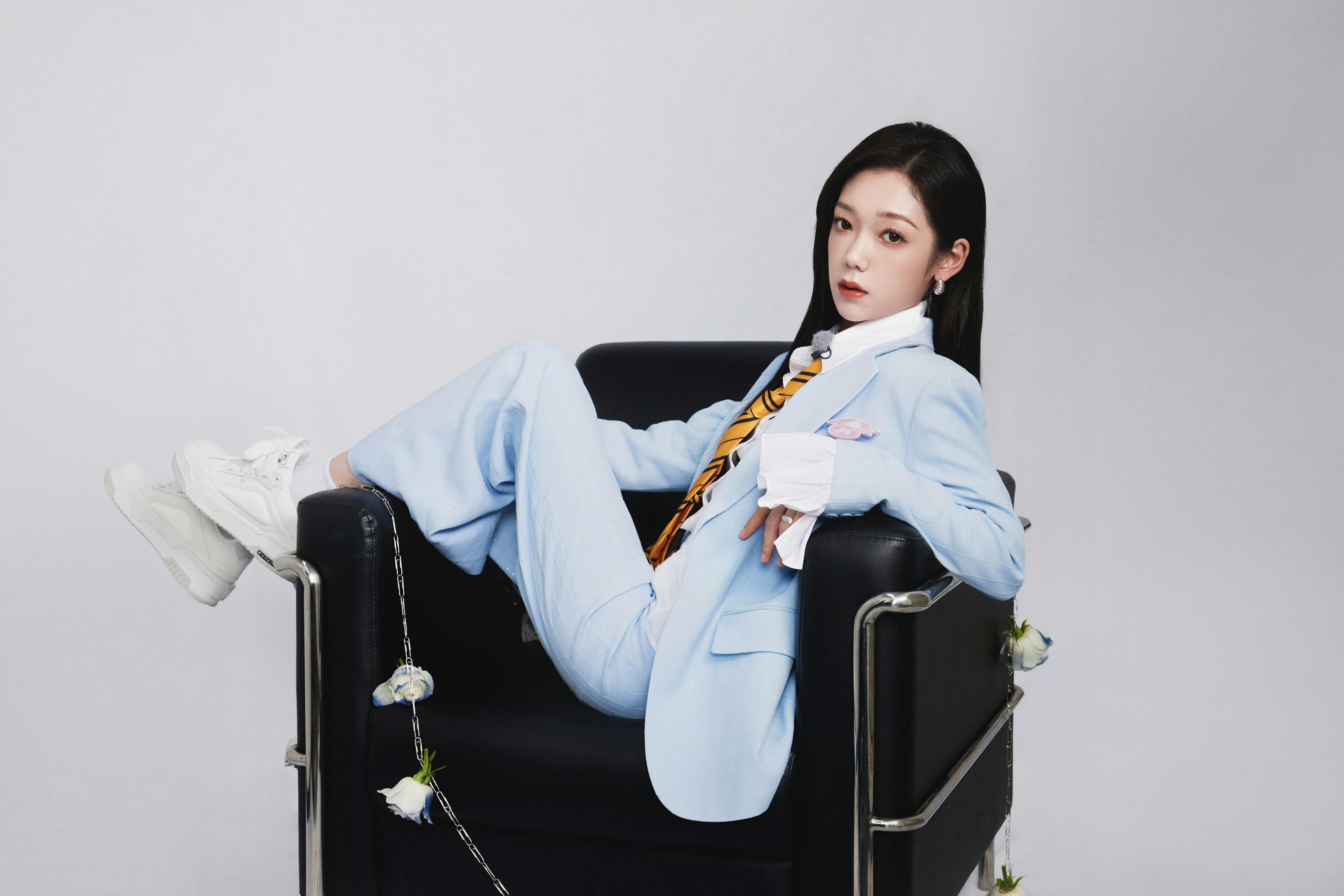 被希林娜依高歌声治愈了希林娜依高一开口就是故事感希林娜依高真的太会唱歌了！独特叙