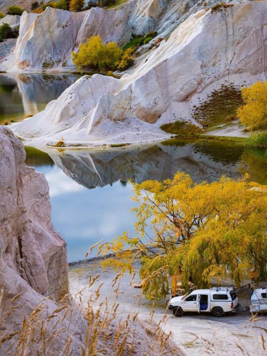 皇后镇周边✨挖到1个0游客🍁油画秋景小镇