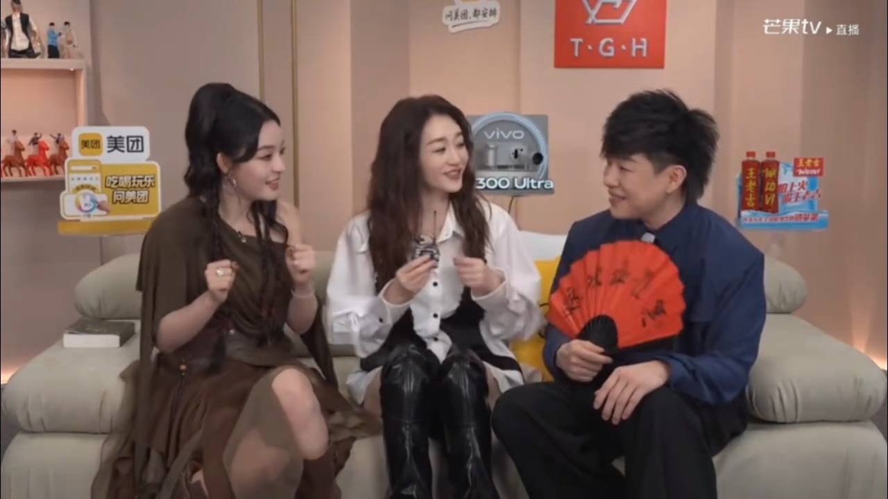 歌手直播颤抖吧！我们李小冉即将奇袭歌手！已经清唱普通disco来展现歌唱实力