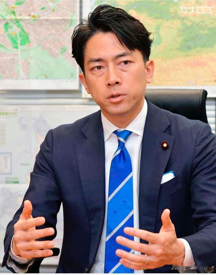 日本刚刚传来消息！
今天日本新首相选举；
这小泉进次郎是当下热门候选人。如果他当