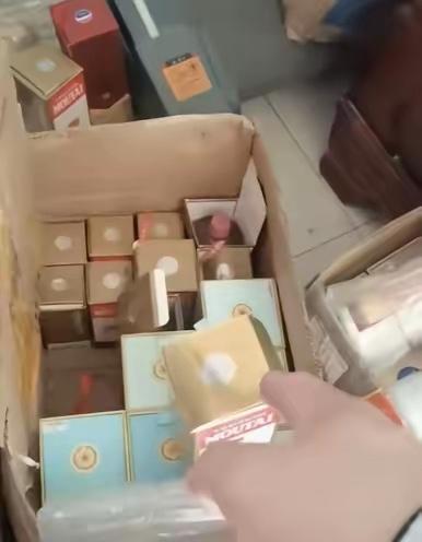 离谱到颠覆认知！跨省查假五粮液，没查到一瓶，反倒抄走店主159瓶百万茅台见过执法