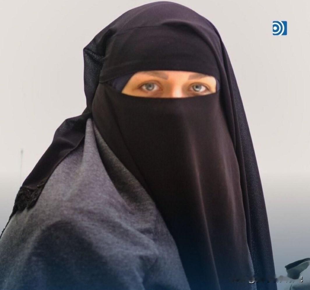 西班牙国会将于2月18日开会辩论，推进一项由呼声党（VOX）提出的有机法提案，旨