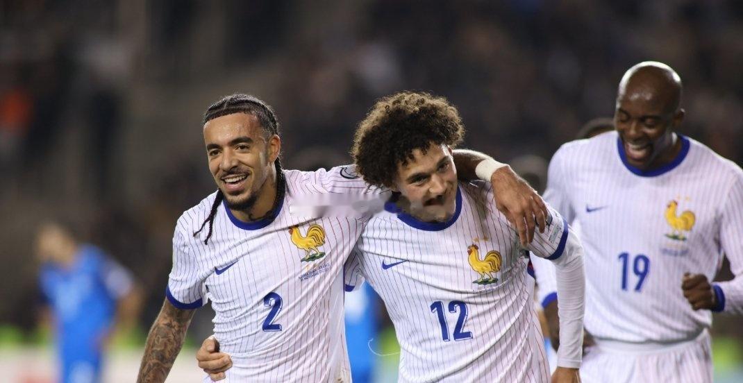 在刚结束的世欧预分组赛收官战中，法国客场3-1逆转阿塞拜疆，小组5胜1平不败收官