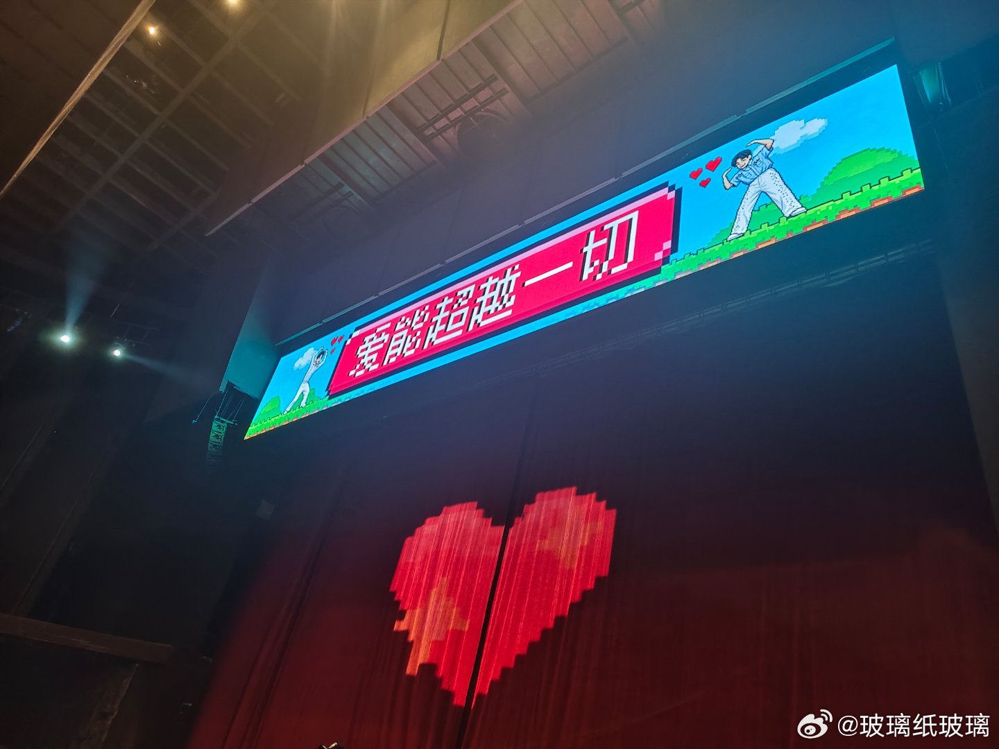 有人可能会问啊为什么不感谢你亲爱的弟弟呢因为什么 因为什么啊 诶我们是生理上锁死
