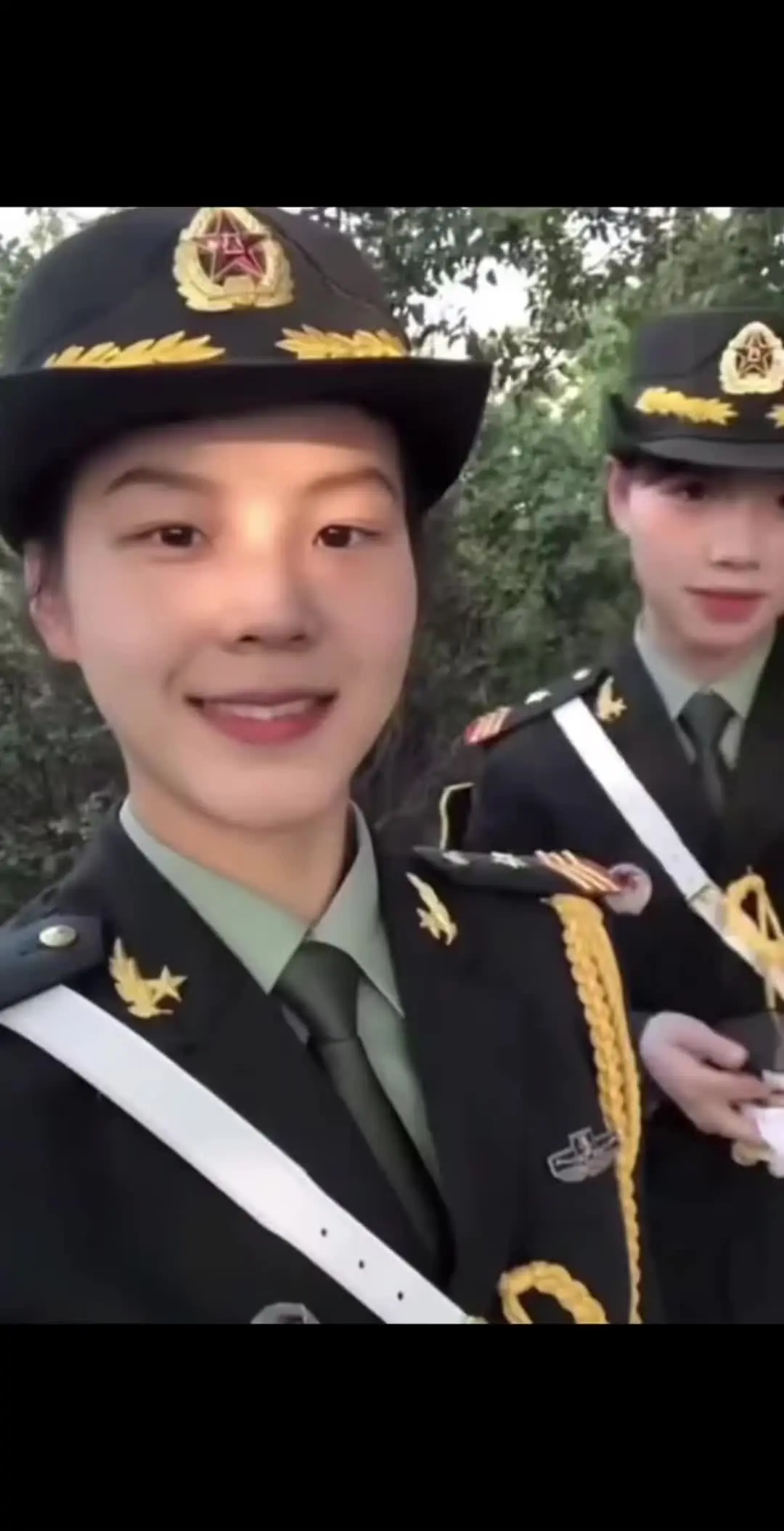春风若有怜花意 可否许我再少年 （博主： ）
