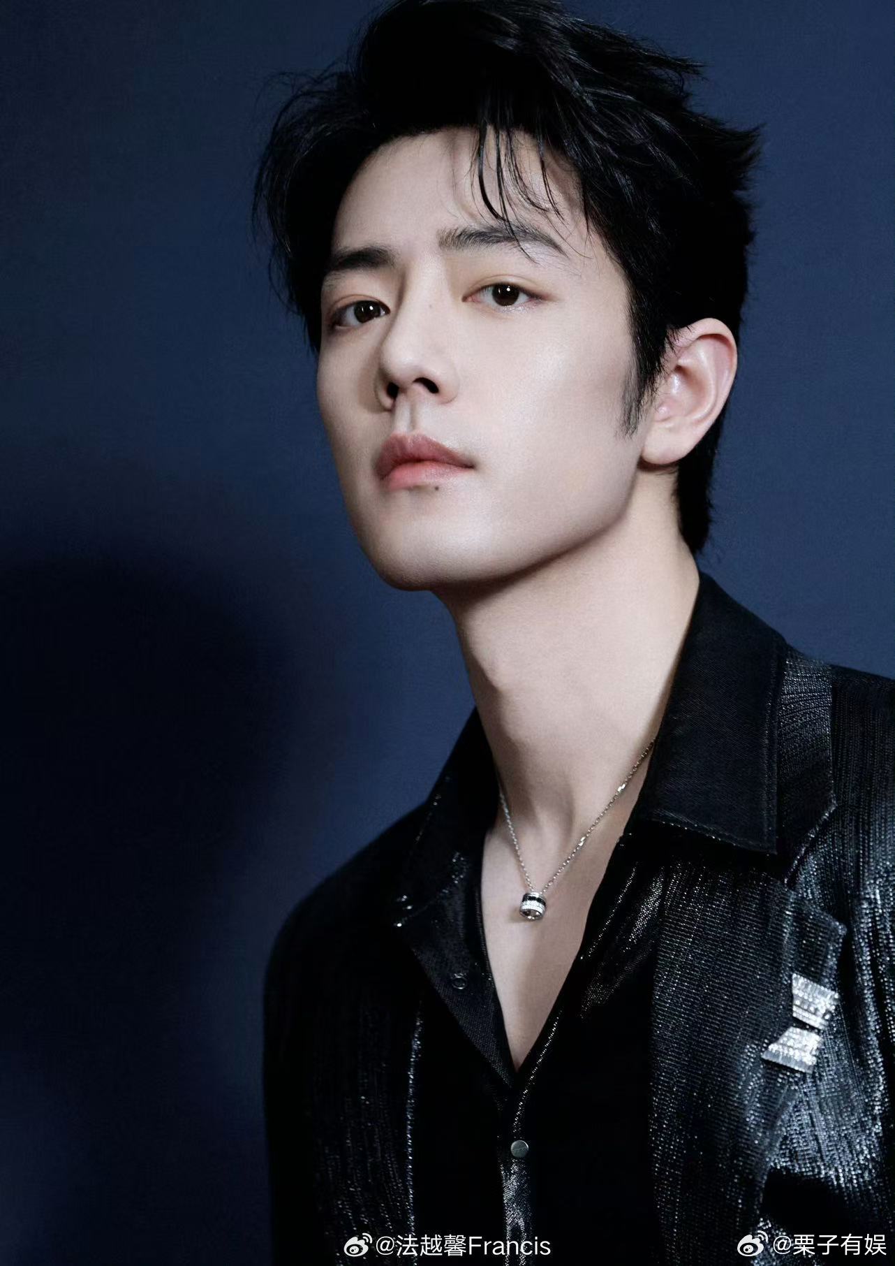 肖战摄影师法越馨肖战摄影法越馨肖战摄影师法越馨，好帅，