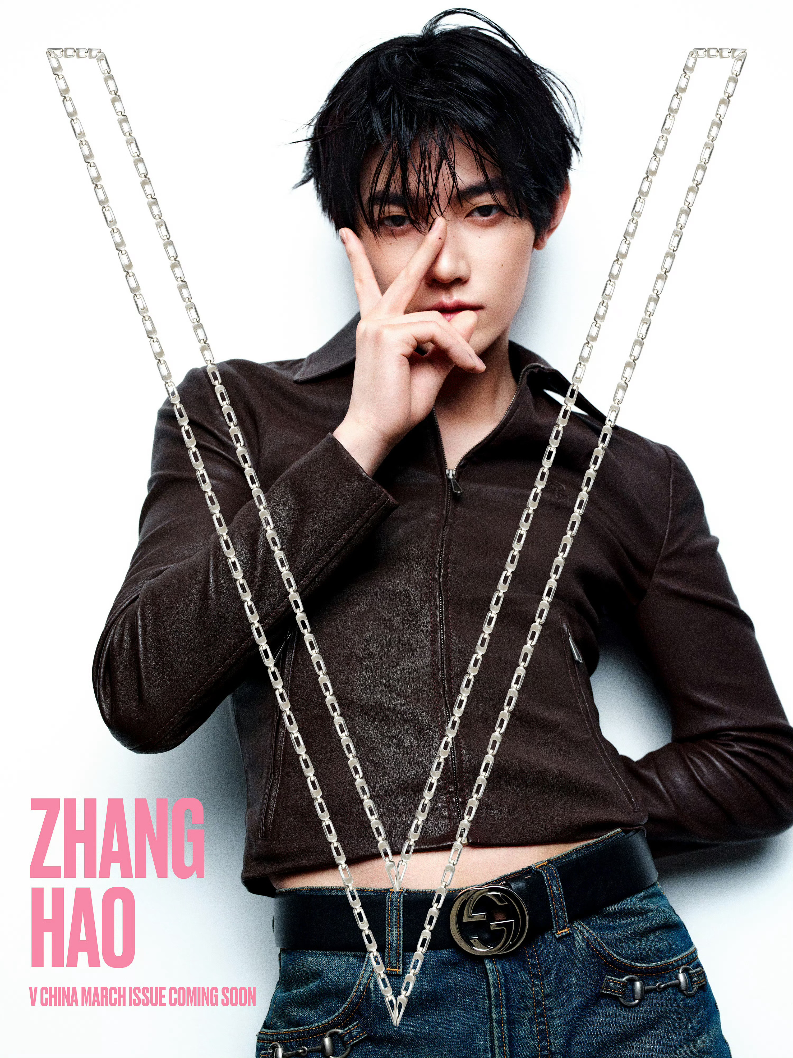 章昊  x  V中文版三月刊开季刊封面预告，即将迎来章昊登封❤️🔥Gucci 