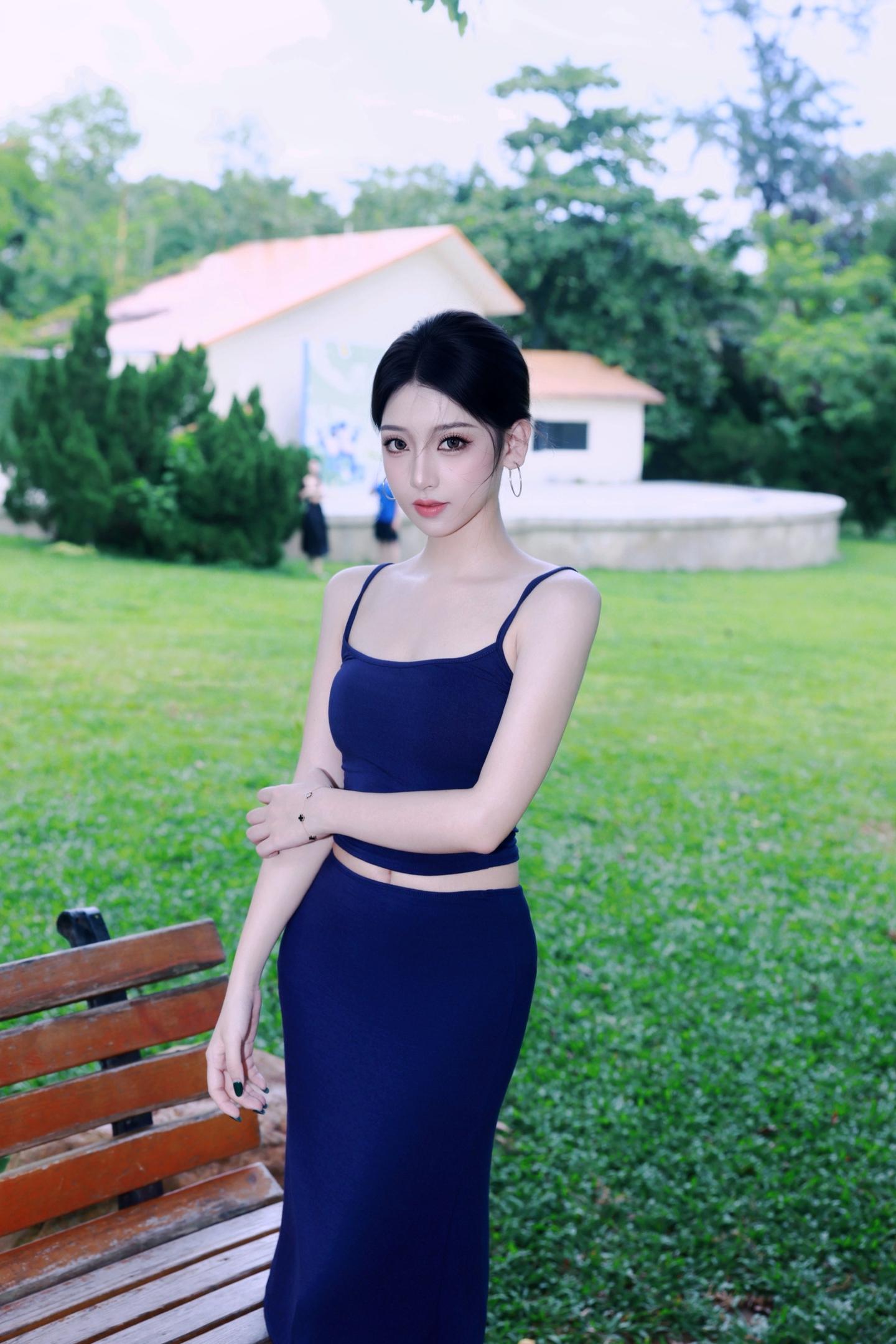 夏季穿搭少女感夏日ootd 户外长裙穿搭 氛围感穿搭分享 日常穿搭记录...
