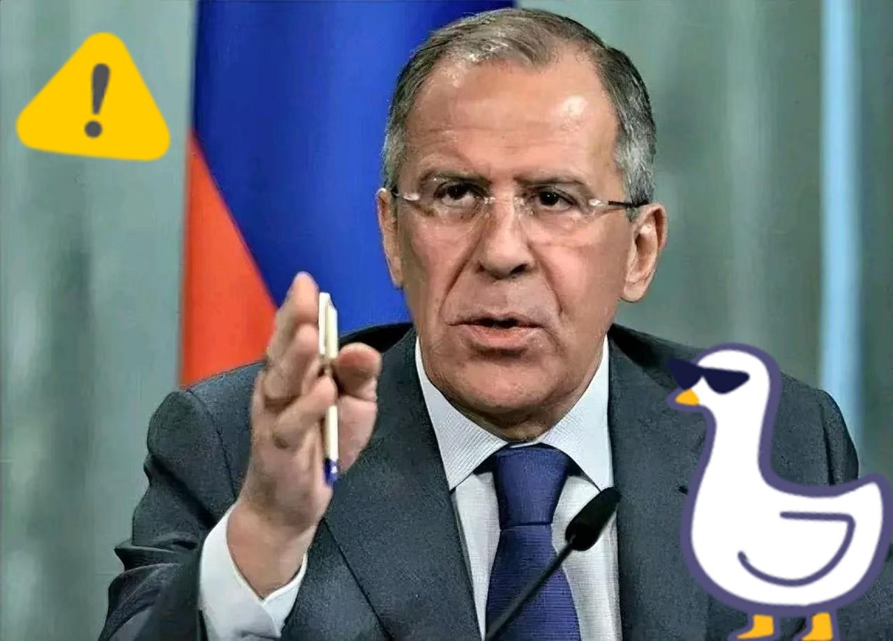 就在刚刚
俄罗斯宣布
11月13日，俄罗斯总统新闻秘书佩斯科夫的一番表态让全球绷