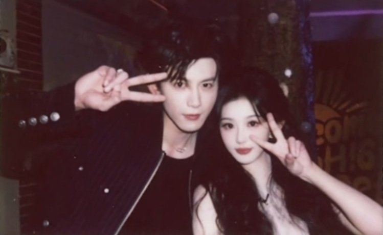 孔雪儿说最大年龄差能接受5岁 孔雪儿邓凯只相差1岁哦孔雪儿邓凯默契孔雪儿能接受的