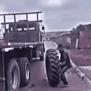  借力使力不费力，顺势而为事则成。