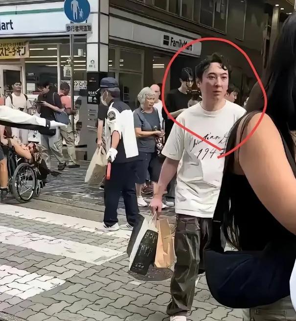 王思聪大概率不会再回国了，不是因为他欠了20亿，也不是王健林卖掉了48座万达，而